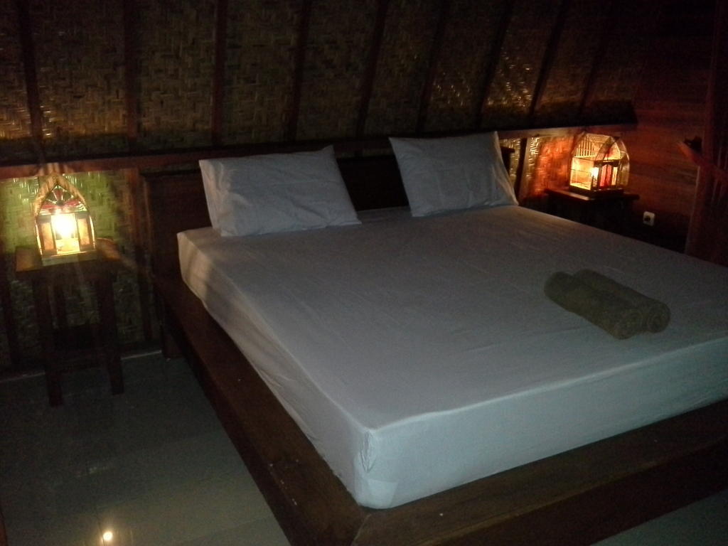 Kelapa Gading Bungalows Gili Islands Room photo