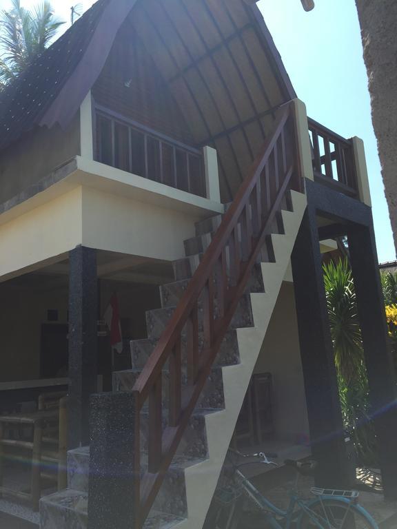 Kelapa Gading Bungalows Gili Islands Exterior photo