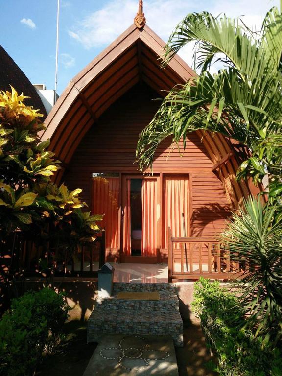 Kelapa Gading Bungalows Gili Islands Exterior photo